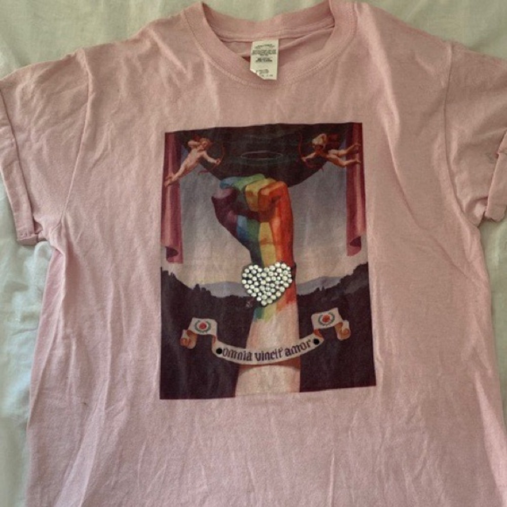 lgbtq graphic tee